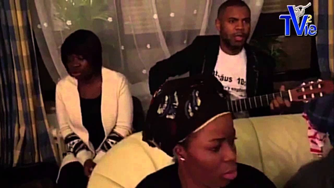 Thumbnail of video: Instant de louange - Stuttgart/Allemagne (21/11/15)